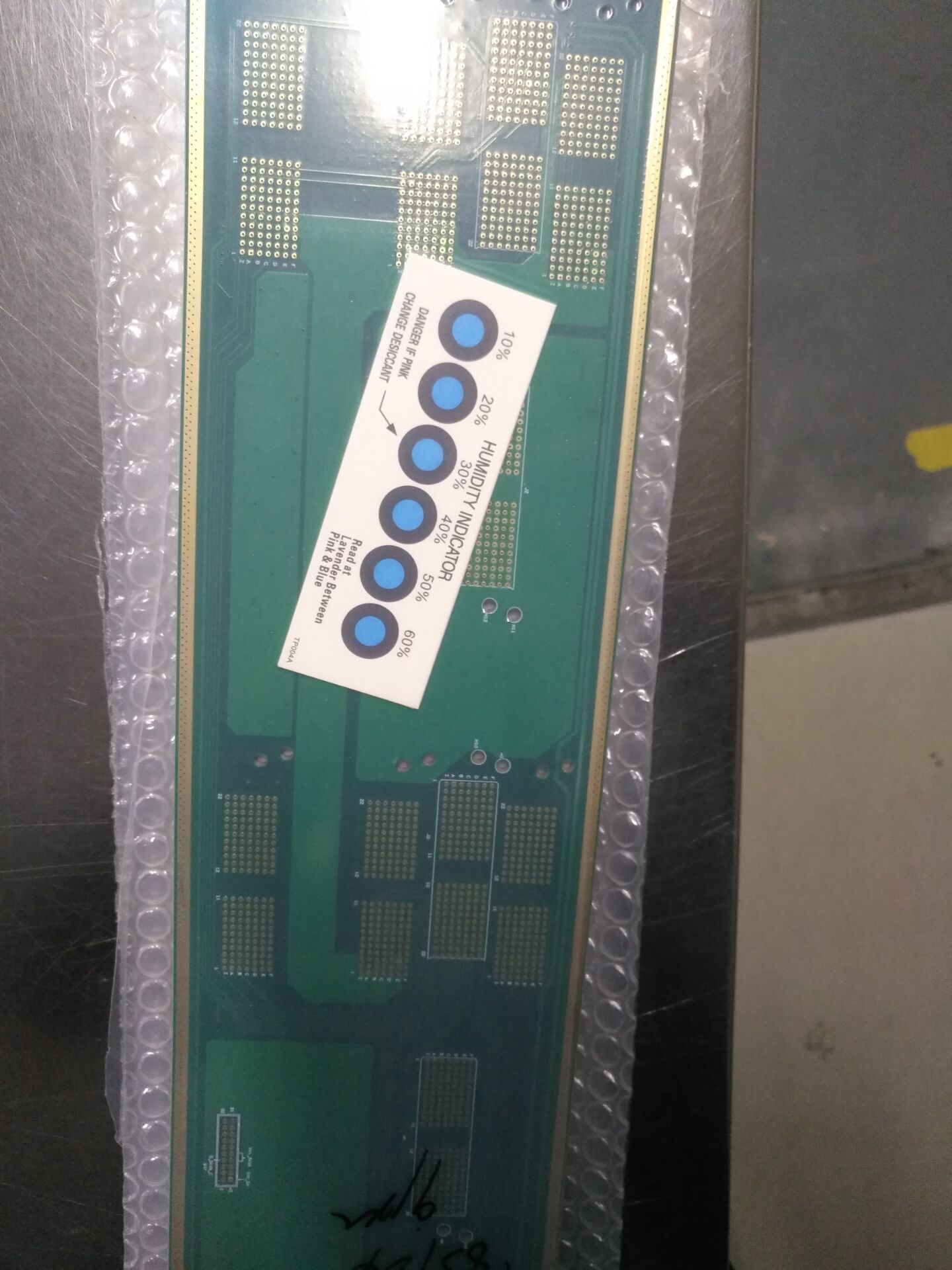 這次做板很滿(mǎn)意，有疑問(wèn)先電話(huà)溝通，這樣的服務(wù)贊一個(gè)！